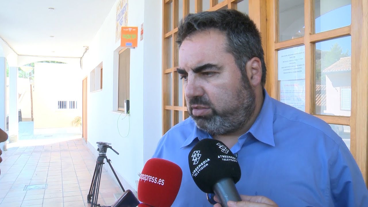 Alcalde de Torres renuncia a la Alcaldía y deja la política - YouTube