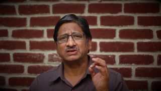 Prayog Malads Shrikant Ayachit - Director Of Aakaash Peltaana