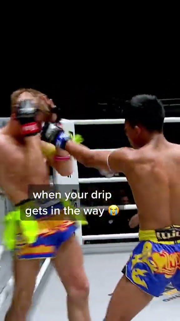 Wardrobe malfunction ?