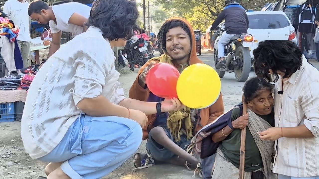 সৰু সৰু সুখবোৰ খেল কিছুমানৰ জৰিয়তেই বিলাবলৈ চেষ্টা কৰিছো।