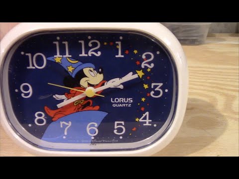 1985 Lorus Quartz Alarm Clock. Disney-Themed. - YouTube