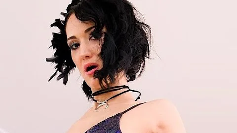 Angie moon