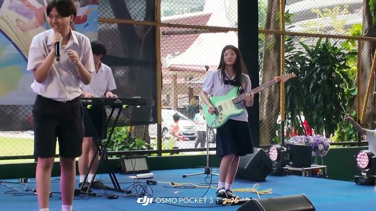 รักแรกพบ×เล่นของสูง - 🦋 XERCES Band  | Live Session งานวันเด็ก รร.หอวัง 