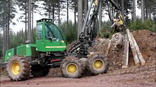 John Deere 1470D/H480 im Starkholz