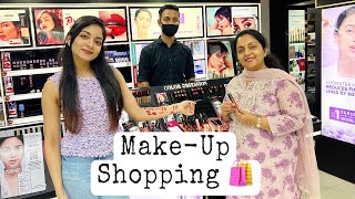 Going Make-Up Shopping with Mom 🛍 | Ishaani Krishna | Sindhu Krishna.