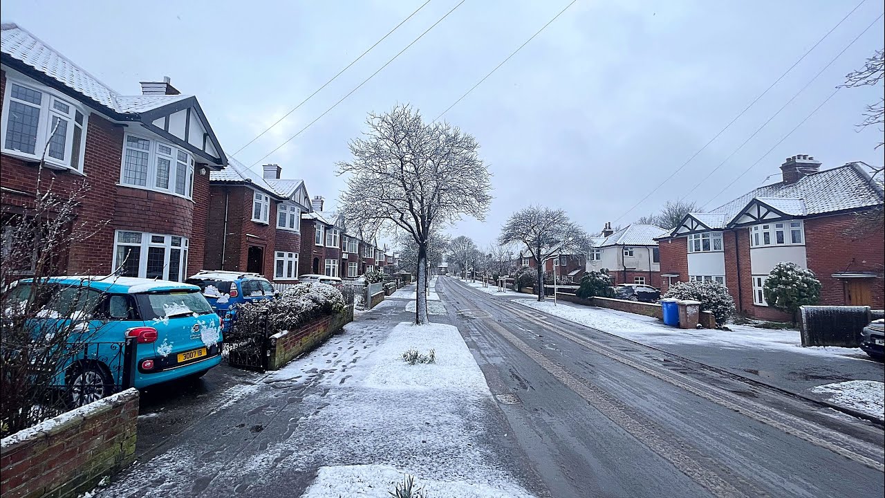 Nice ice baby! Rare sighting of snow in Norwich, UK