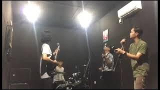 White Swan - King Of Jungle (Part Sexophone)  #bali #whiteswan #overheat #rock #kingofjungle #band