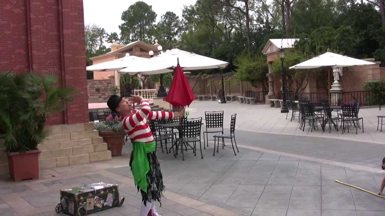 [HD1080] Sergio the master Juggler, Epcot World Pavilion, Orlando, Florida 2008