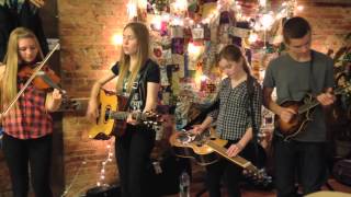 Paige Anderson & The Fearless Kin "Darling Corey" 2015-05-02 Grass Valley, chords