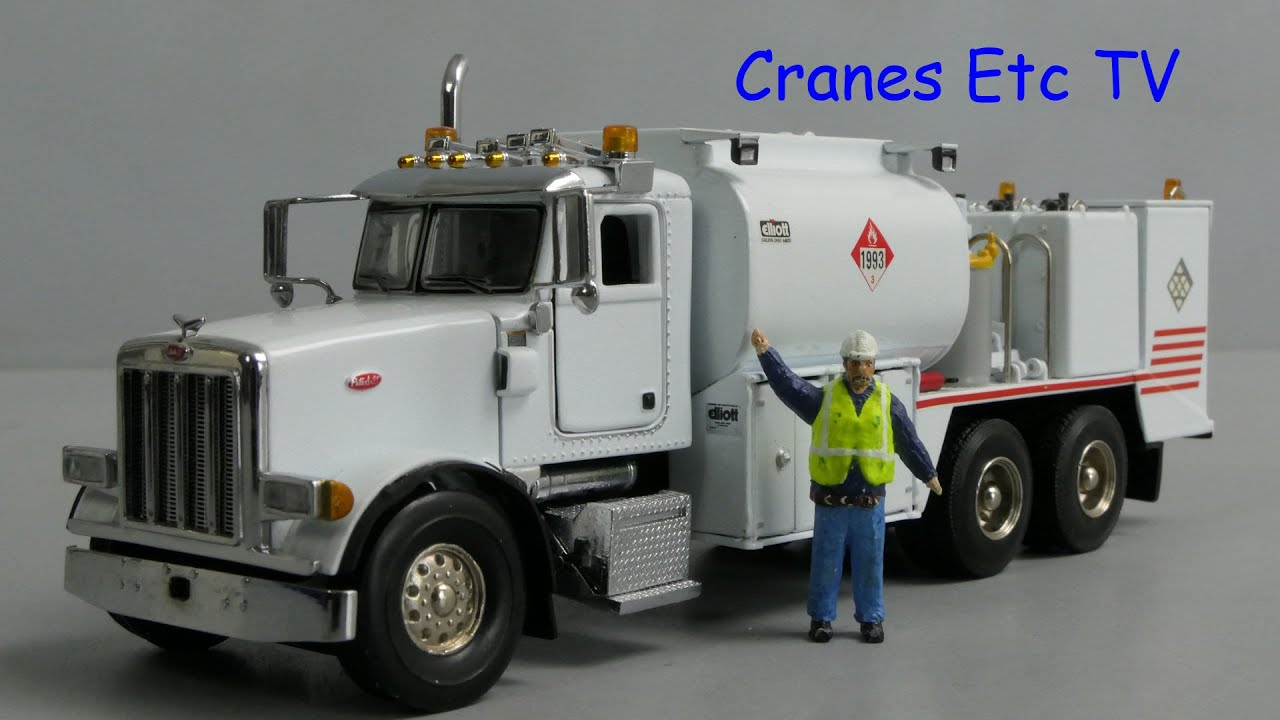 洋書 Peterbilt: Long-Haul Legend J・E・ビーチ（PETERBILT 378 LONG 