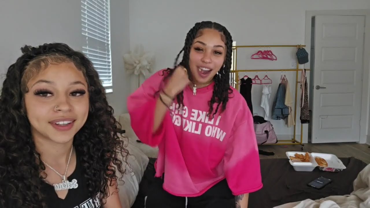 Трансляция Лены на Twitch, часть 1, 4/19