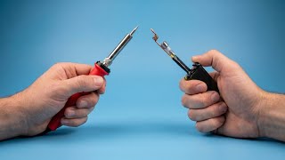 Don’t have a soldering iron? This extreme hack works! Watch before trying soldering without tools!