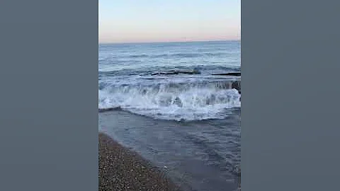 صوت البحر راحة نفسية وجماله #beach #waves #peace #calm #nature