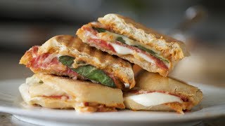 Grilled Cheese 'Pizza' | Byron Talbott