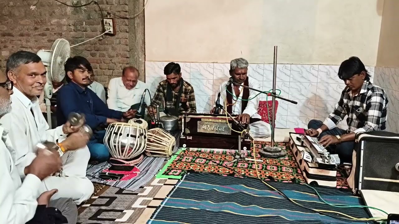 સખી હુંતો પુરણ વરને... ગુરુ શ્રીવશરામબાપા ના કંઠે, ભરતભાઈ ના આંગણે સંતવાણી, ગામ-સનાળી.