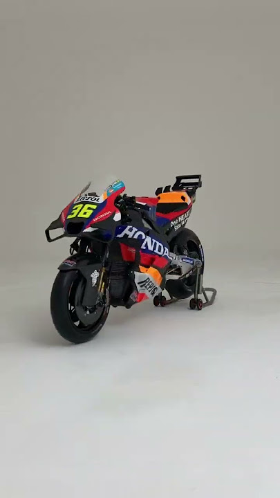 【MotoGP™】Check out each angle of @joanmir36official 's 2024 RC213V 👀 It's no CG 100% real video!