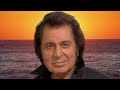 Capture de la vidéo Engelbert Humperdinck - At Last | Official Video