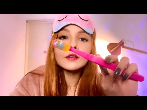 ASMR- EU VOU TE PREPARAR PARA DORMIR (com som de chuva)