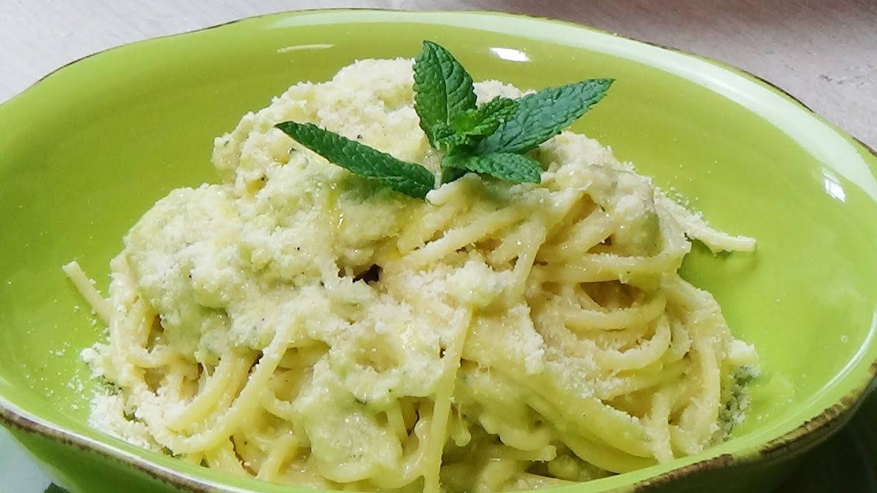 Pasta con crema di zucchine e ricotta YouTube