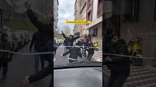 Esenlerde Sabah Işe Gitmeye Çalışan Bir Kişinin Sokakta Karşılaştığı Manzara.