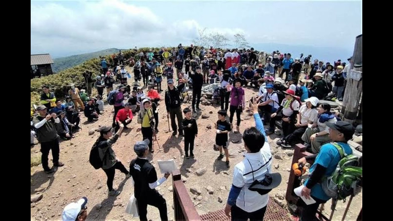 宮崎・諸塚山が早くも「山開き」　ブナ林抜け1342m山頂で笑顔#$#