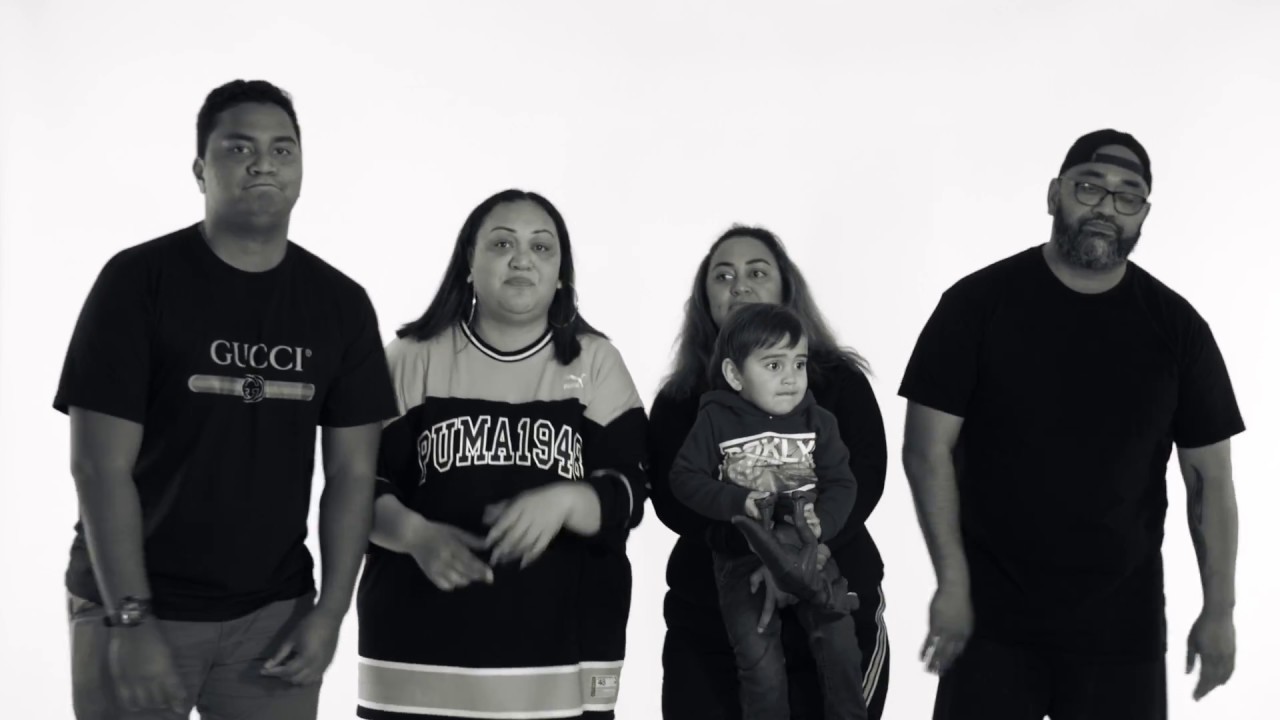 Hyclass - Queen adlı videoyu YouTube'da izle Hyclass - Queen adlı videoyu YouTube'da izle