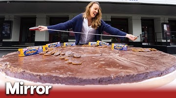 Former Bake Off champion unveils world’s largest Jaffa Cake