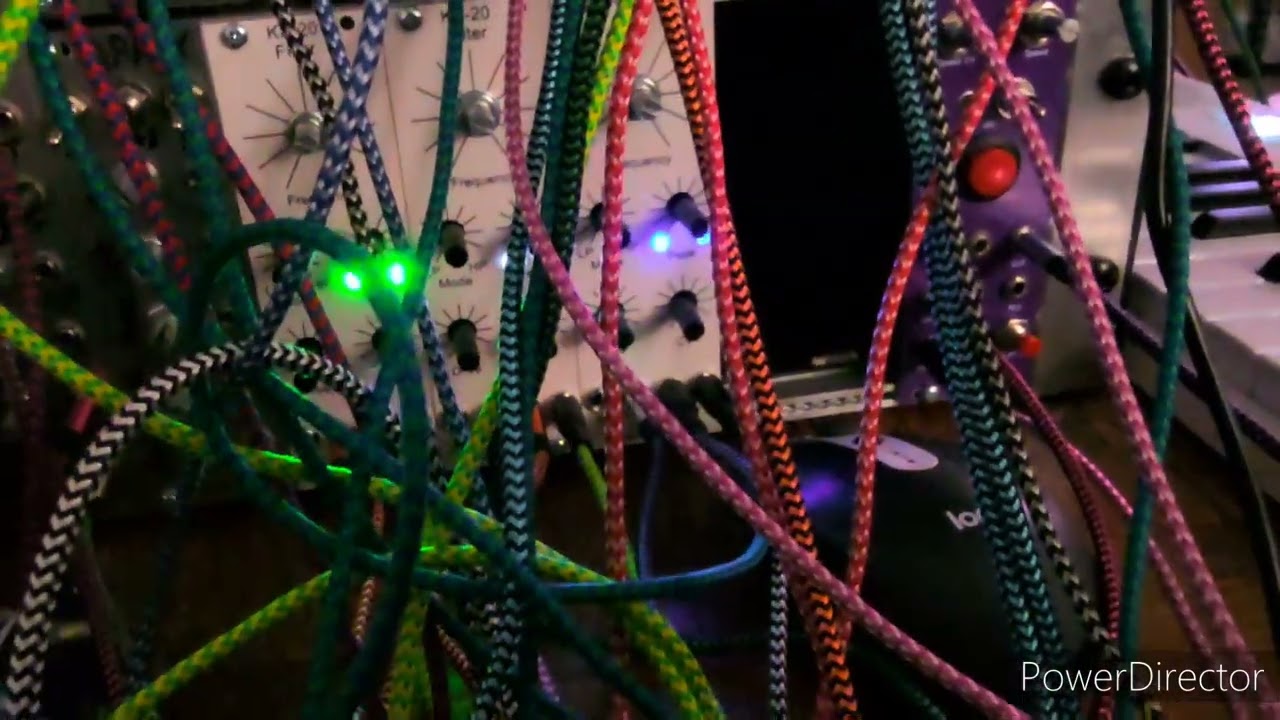 (analog noise) Everyday Life