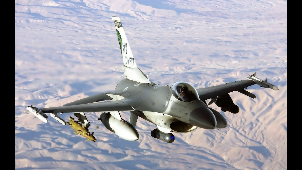 F-16 Fighting Falcon - YouTube