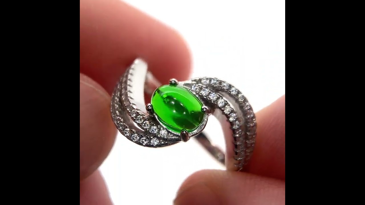 Green Opal .70ct Platinum Finish Solid 925 Sterling Silver Ring