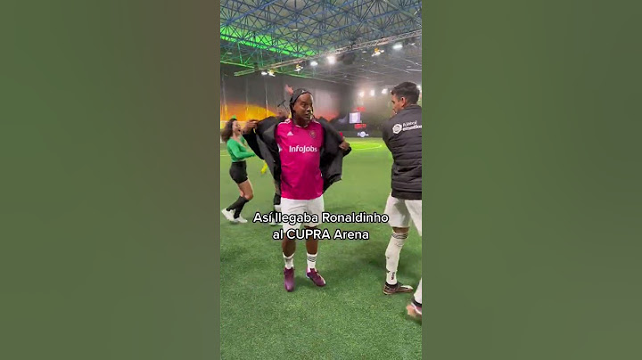 Así llegó Ronaldinho al CUPRA Arena