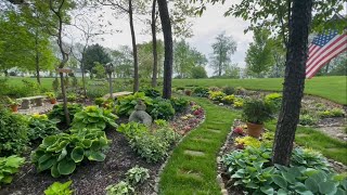 Real Time Gardening👩‍🌾: Creating a New Sitting Spot in Chipmunk Crossing🐿 w/Stones & a Cement Bench!