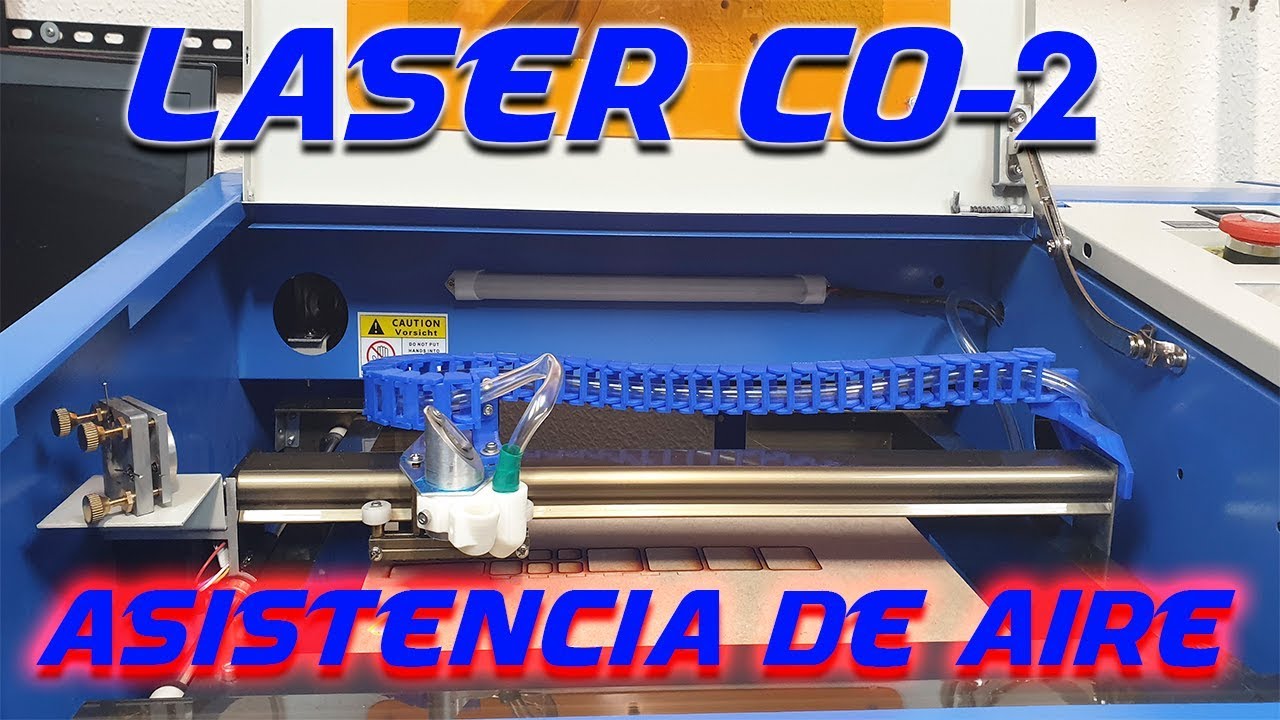 Una cortadora láser K40 Air Assist Boquilla para 40W CO2