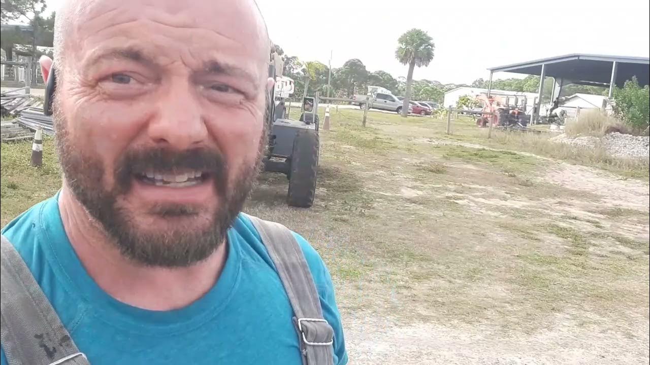 Mobile Welding Let's finish up this manure spreader, I'm tired of this