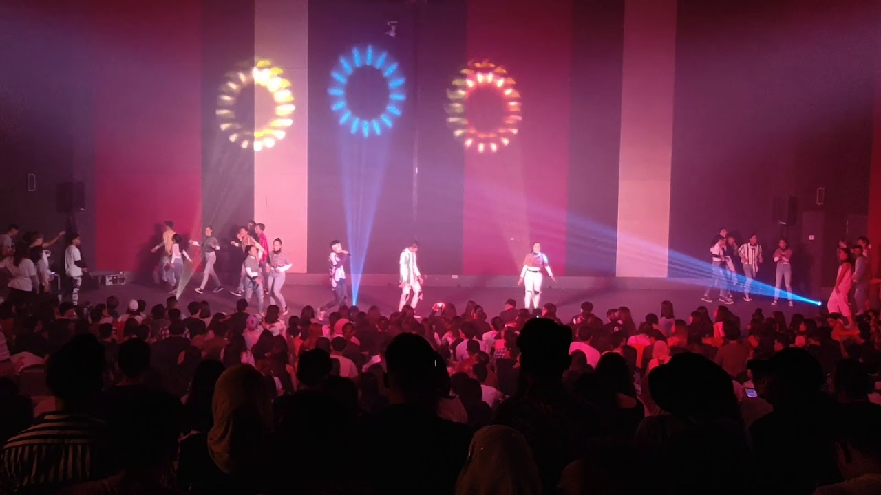 Atrika DANZFEST 2019 - Atrika Dance Company // All Cast // Finale - YouTube