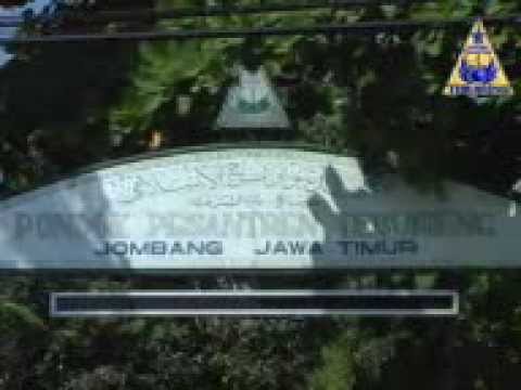 Himne Tebuireng Bikin Merinding