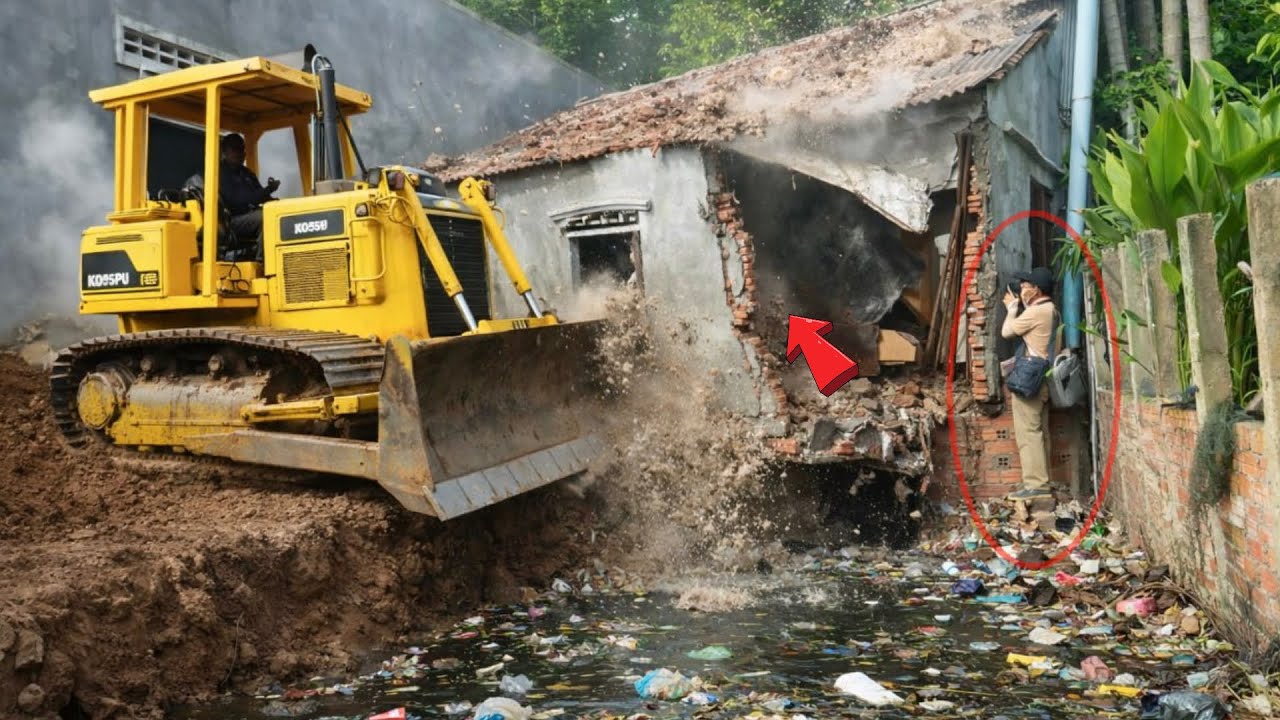 Great new project!! Strong clearing, pushing soil, dumping garbage bins under houses by Dozer & Dump