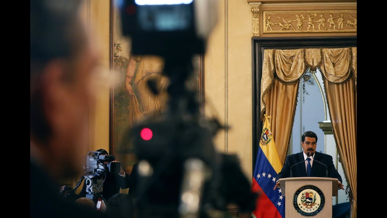 Maduro on aid: Venezuelans not ‘beggars’ newspaper mockup