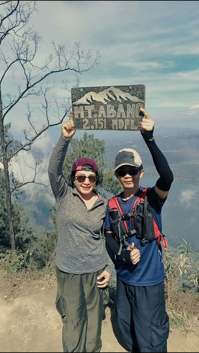 Pasangan Hidup Hobby Sejalan #hiking #pendakiindonesia #pendaki #pendakigunung #summit #adventure