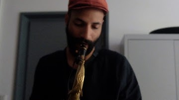 sax & effects : 5 pedals improv