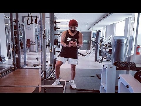 guess-who-is-working-out-with-virat-kohli!