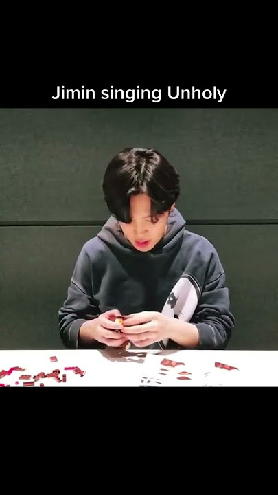 Jimin singing unholy👀