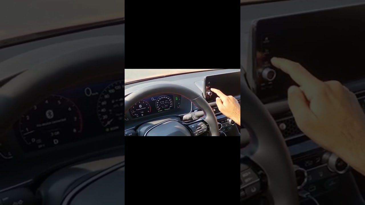 SHOCKING! Infotainment screen stops working on the new Honda Civic 