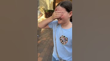 アリーヤがテイラー・スウィフトに会う 😜 #サプライズ #オーストラリアの家族 #テイラー・スウィフト #スウィフティー #meetingtaylorswift