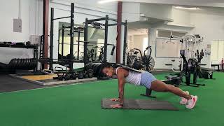 HOW TO DO A WEIGHTED PLANK