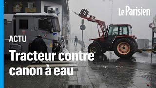 À Rennes, des pêcheurs en colère envoient un tracteur sur les forces de l'ordre