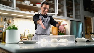 Gino D’Acampo makes a traditional Neapolitan Pizza | Italian Food, Made Easy.