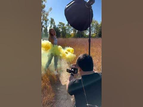 Mastering Smoke Bomb Photography: Tips and Tricks ! #shorts #