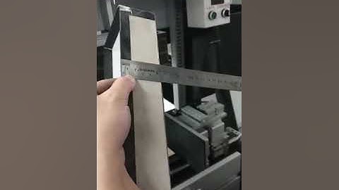 How to run semi automatic rigid box folding bubble removing machine