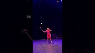 Juggler Irina Sorokolietova